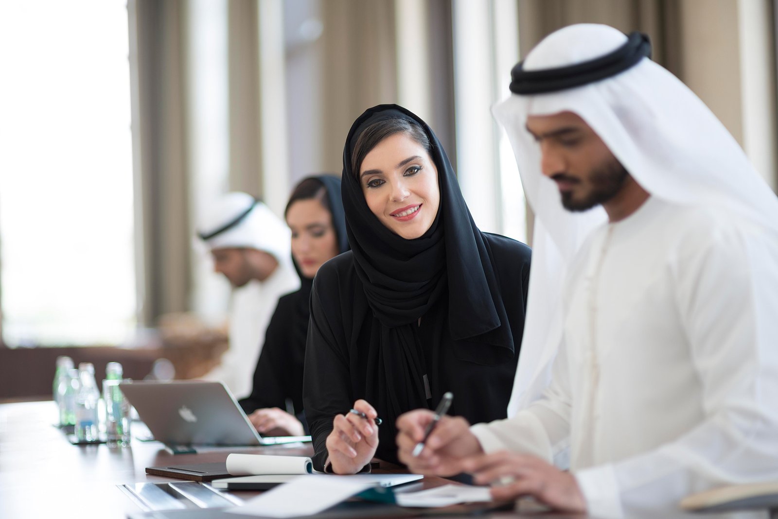 Which Sectors in Dubai Offer Internship Opportunities for Emiratis?