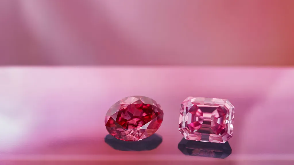 What Makes Some Jewellery Leave the Market Forever